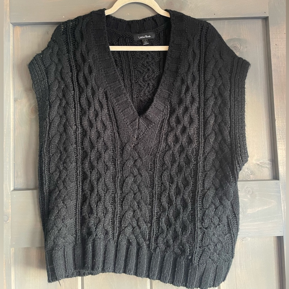 Lea & Viola Black V-Neck Cable Knit Sweater